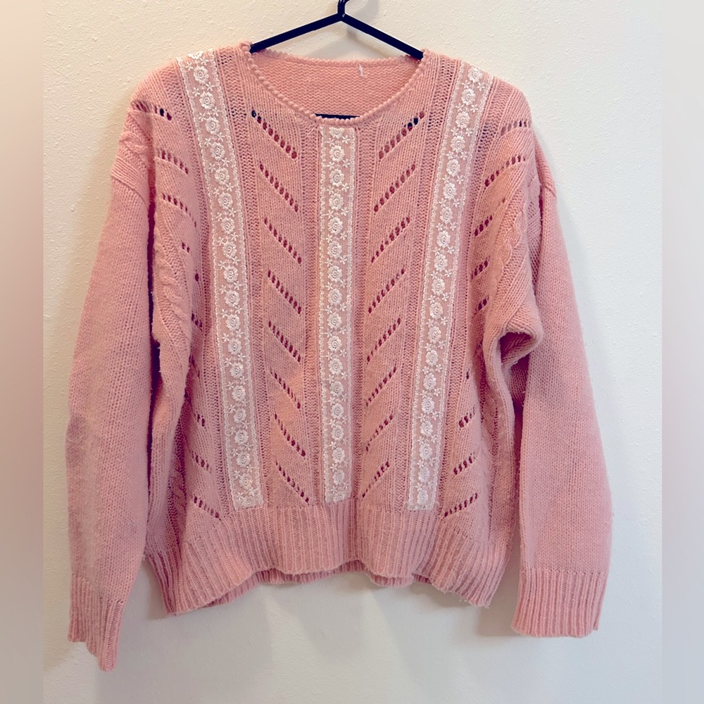 (M) Pink Vintage Lace Oversized Sweatshirt